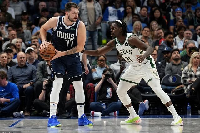 杨瀚森23分14板8助青岛大胜福建 上海力克山西