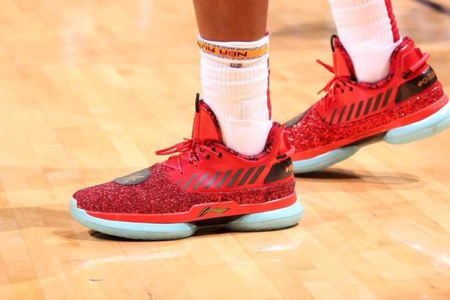 江苏签约双外援 特奎维恩和J-汤普森加盟