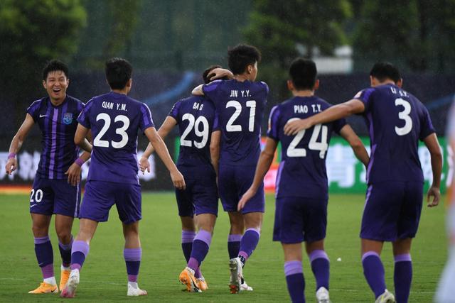 詹姆斯缺阵浓眉30+11 湖人大胜开拓者止3连败